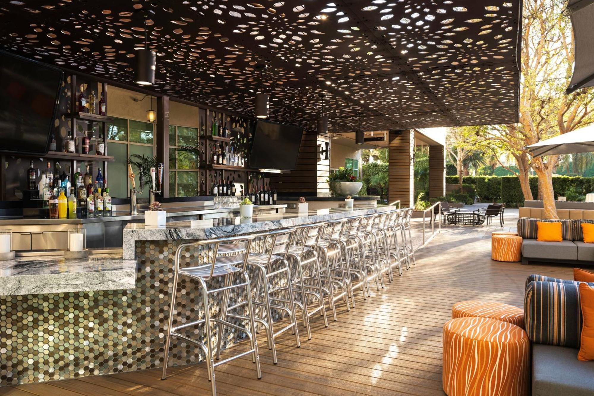Warner Center Marriott Woodland Hills Otel Los Angeles Dış mekan fotoğraf